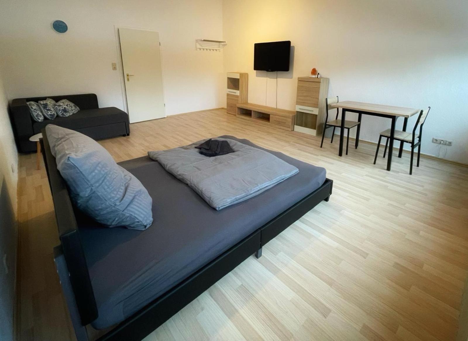 Schoene Ferienzimmer In Wilhelmshaven Eksteriør billede